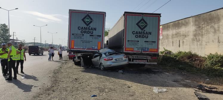 Polis Memuru Hayatını Kaybetti, Eşi Ve Çocuğu Yaralandı (4)