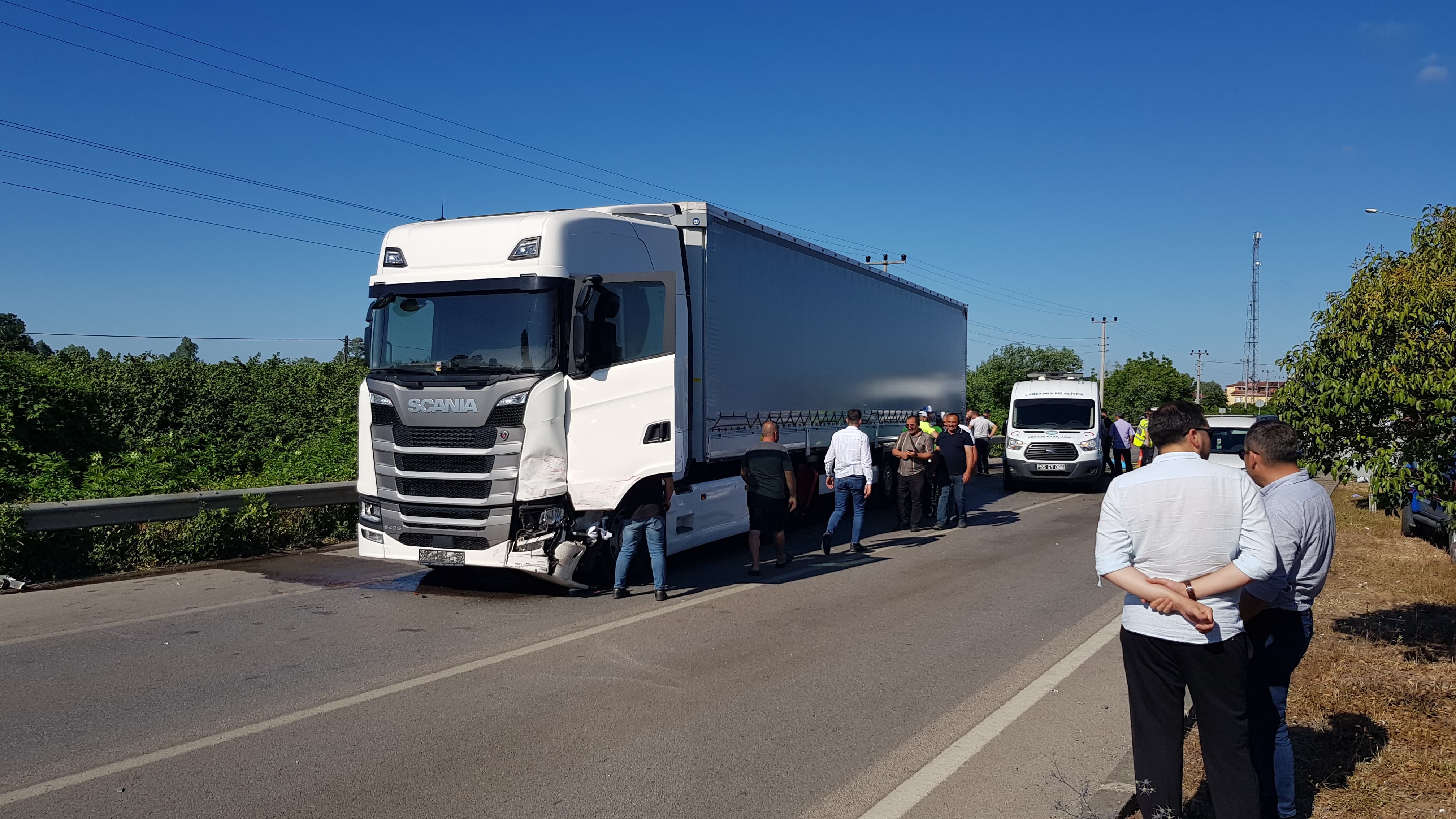 Samsun'da Zincirleme Trafik Kazası. 1 Ölü, 2 Ağır Yaralı (4)
