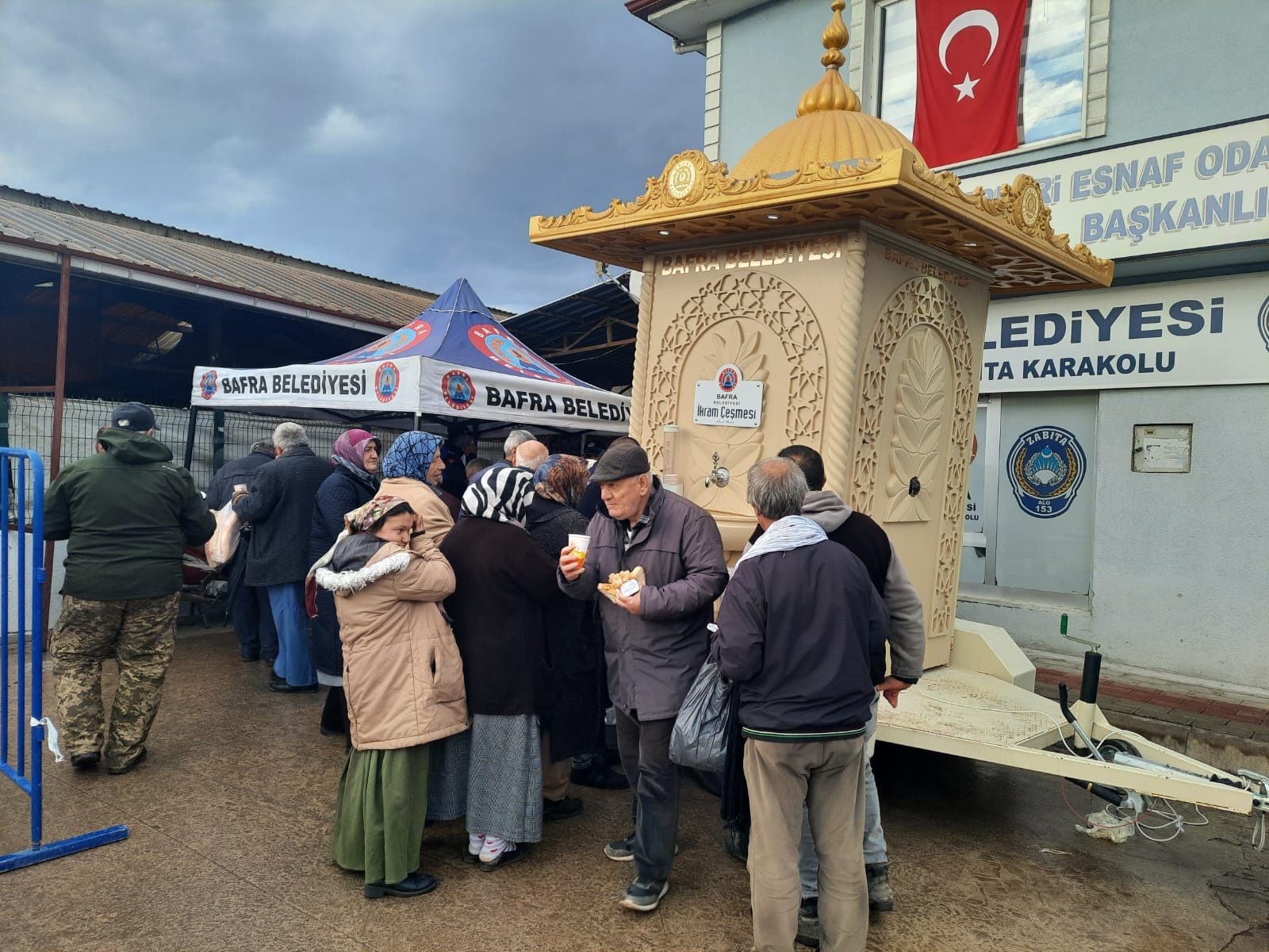Bafra Beledi̇yesi̇ Yüreklere Dokunmaya Devam Edi̇yor (7)-1