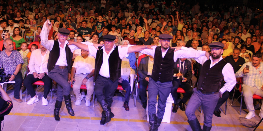 Bafra Kosder 2. Balkan Gecesi Halk Konseriyle Unutulmayacak Bir Gece Yaşattı (11)