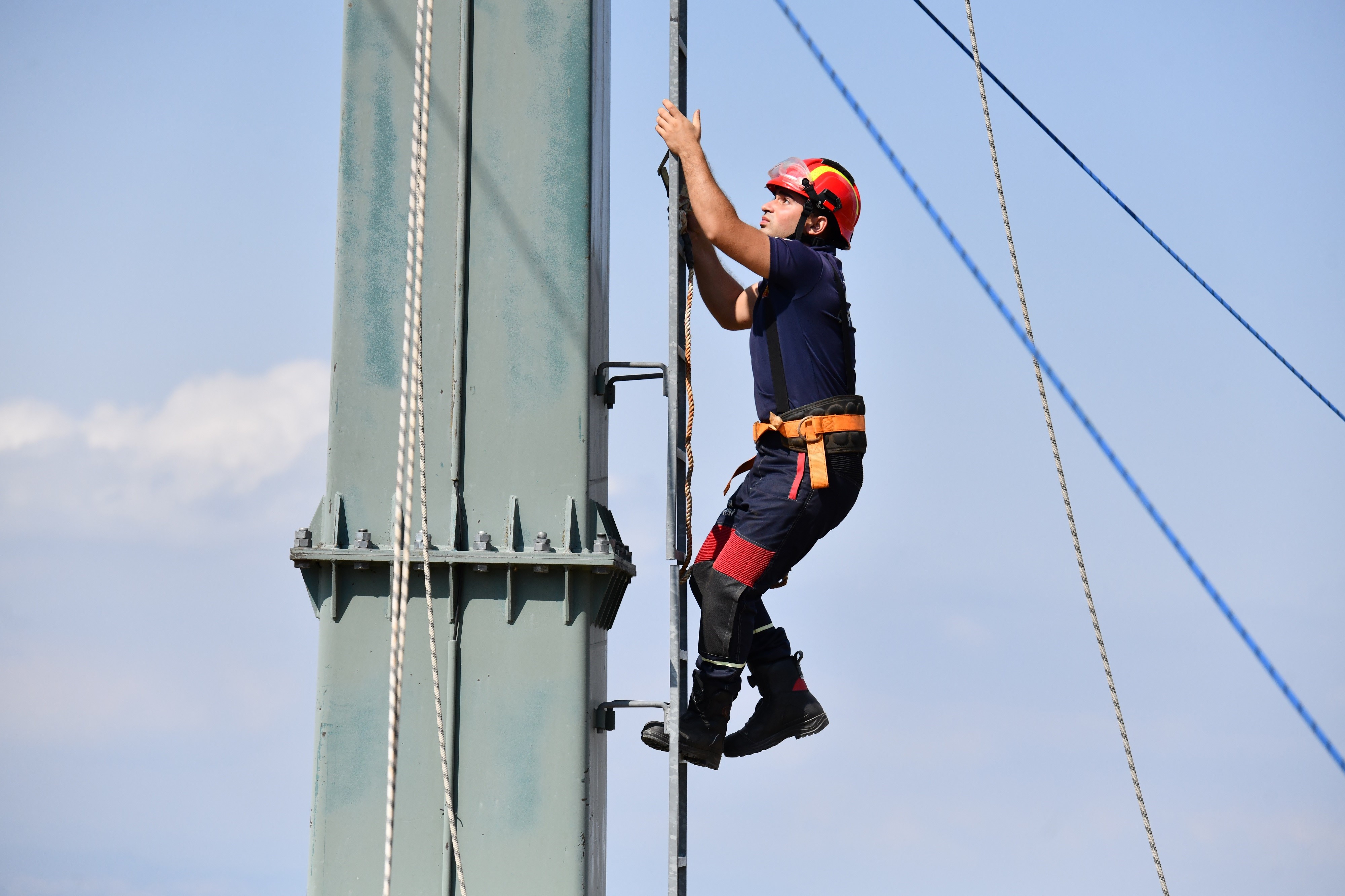 Kayak Merkezi Teleferiğinde Kurtarma Tatbikatı (6)