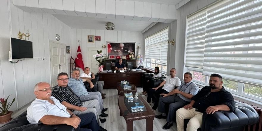Mhp Bafra'dan Alaçam Belediye Başkanı Özdemir'e Hayırlı Olsun Ziyareti