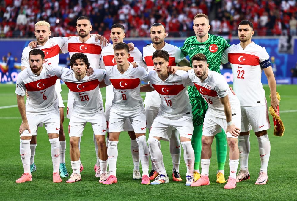 Milli Takım Çeyrek Finalde! Merih'in Golleri Turu Getirdi