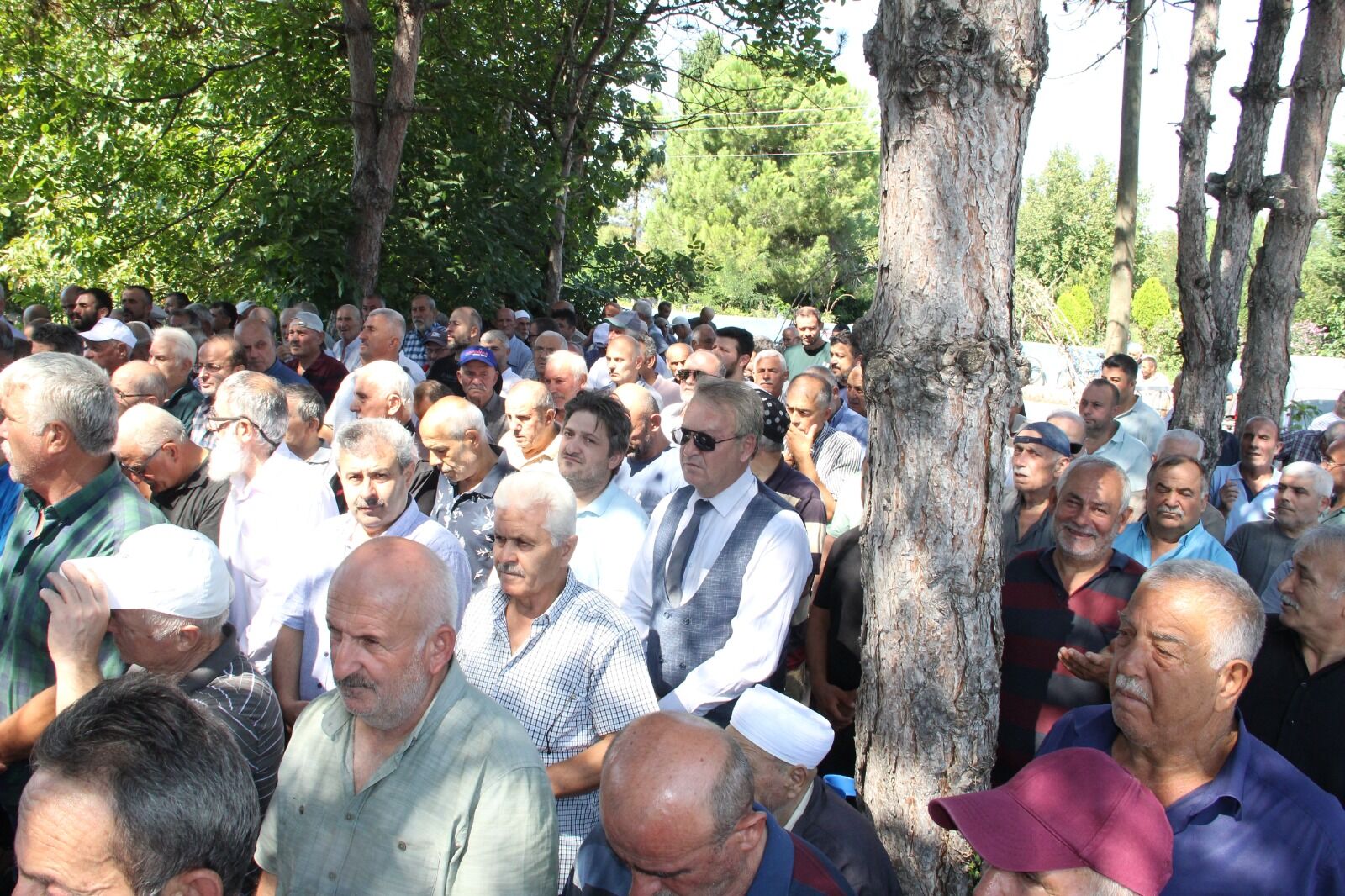 Mehmet Çelik Çetinkaya’da Dualarla Son Yolculuğuna Uğurlandı (10)