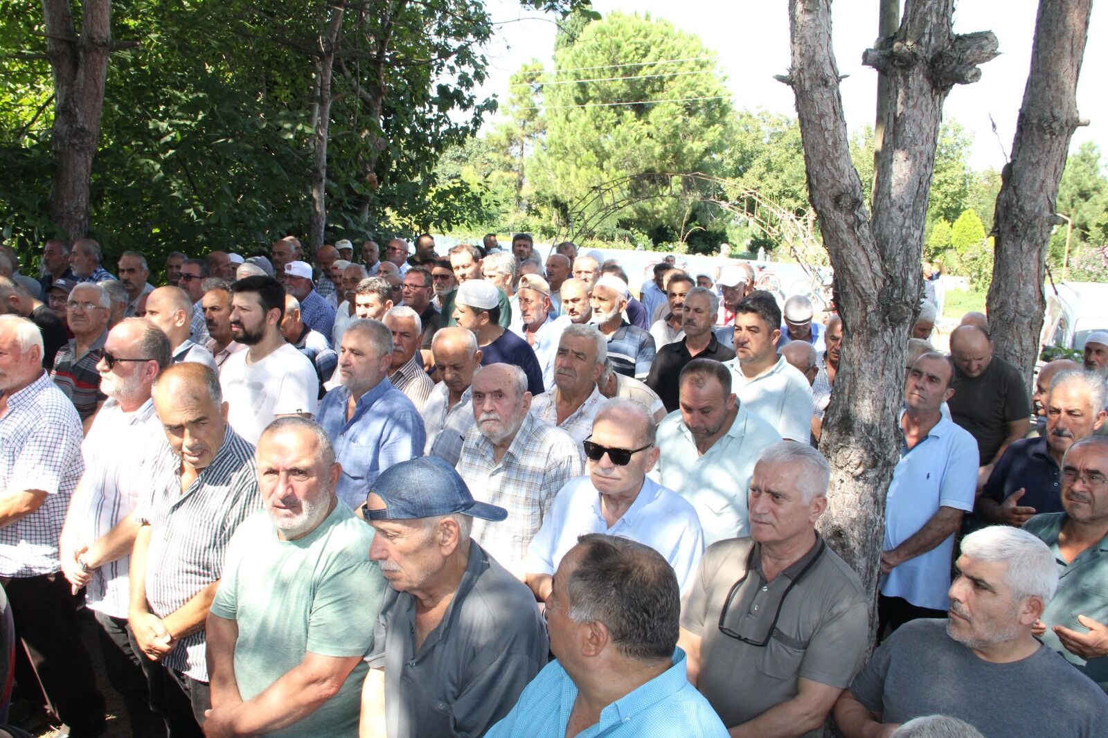 Mehmet Çelik Çetinkaya’da Dualarla Son Yolculuğuna Uğurlandı (12)