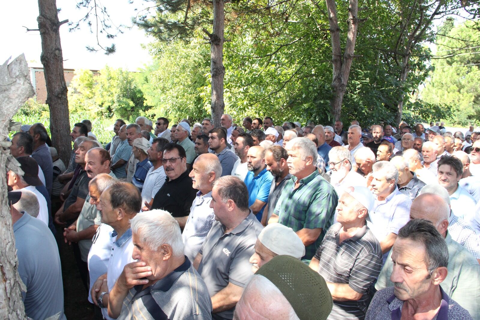 Mehmet Çelik Çetinkaya’da Dualarla Son Yolculuğuna Uğurlandı (9)