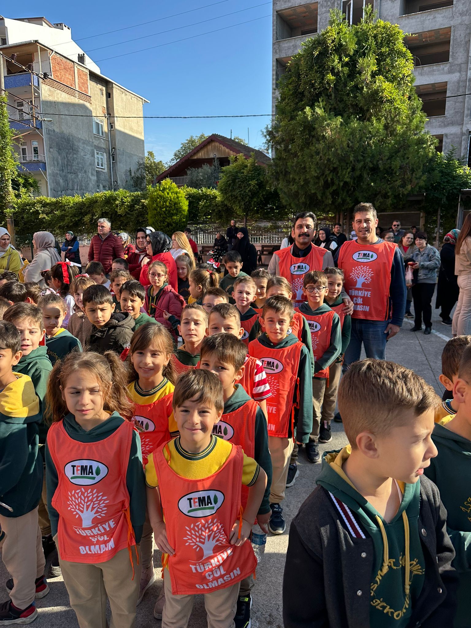 Bafra İsmet İnönü İlkokulu’nda 29 Ekim Coşkusu (1)-1