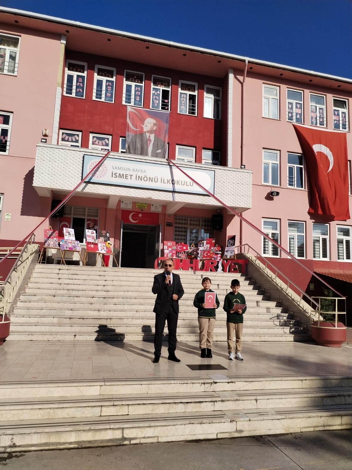 Bafra İsmet İnönü İlkokulu’nda 29 Ekim Coşkusu (1)