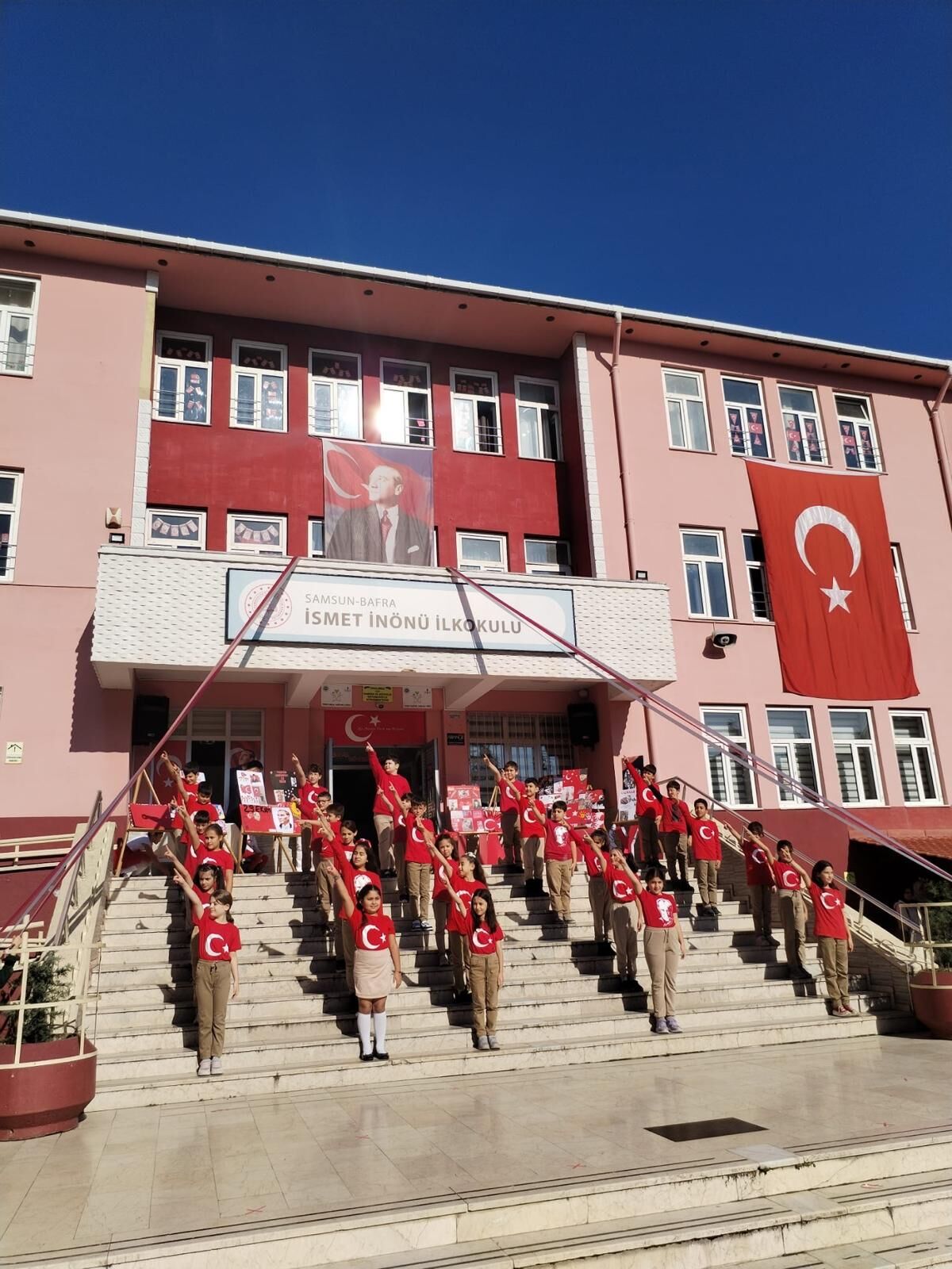 Bafra İsmet İnönü İlkokulu’nda 29 Ekim Coşkusu (11)
