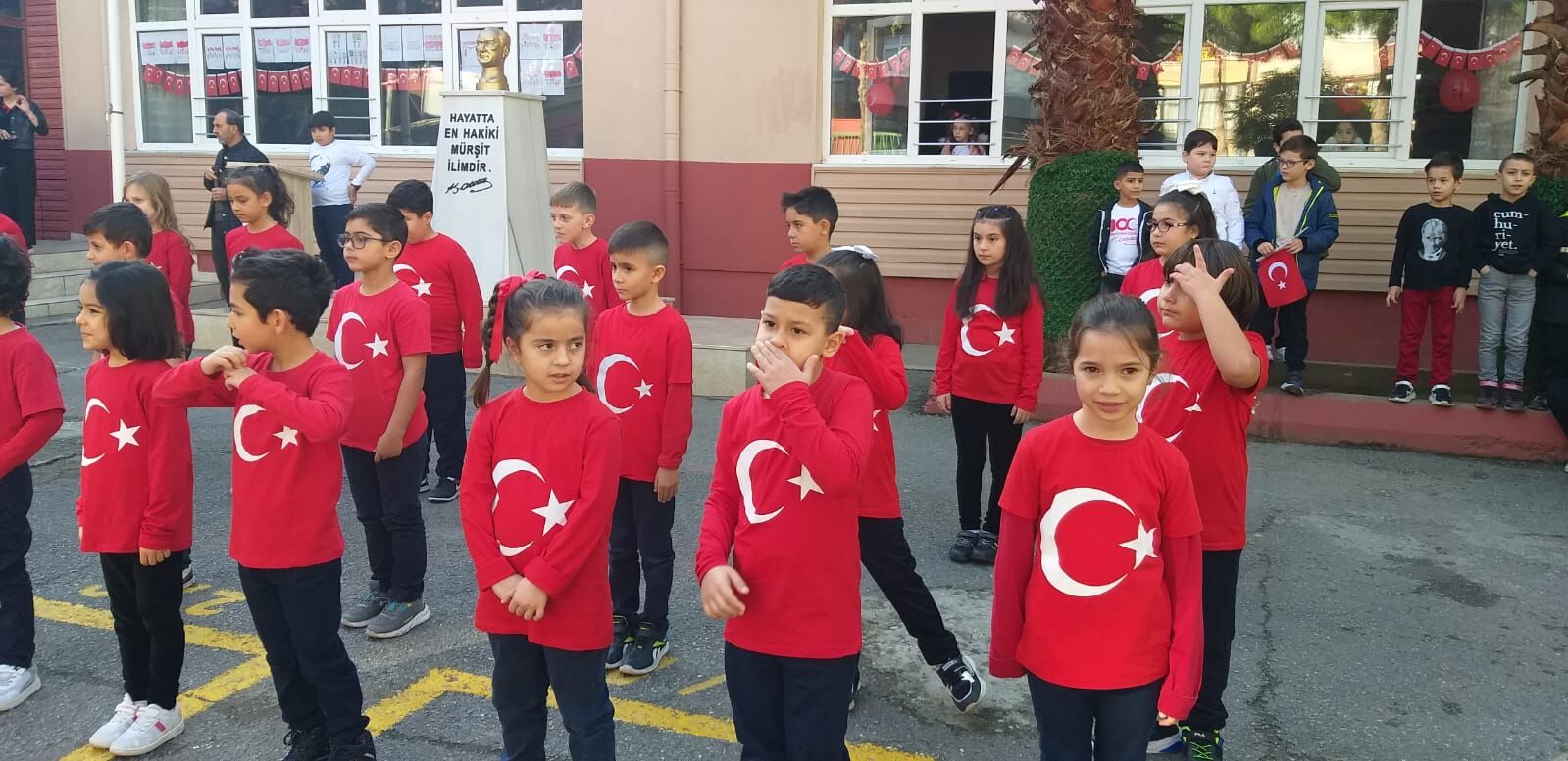 Bafra Mehmet Akif Ersoy İlkokulu’nda Cumhuriyet Coşkusu 12