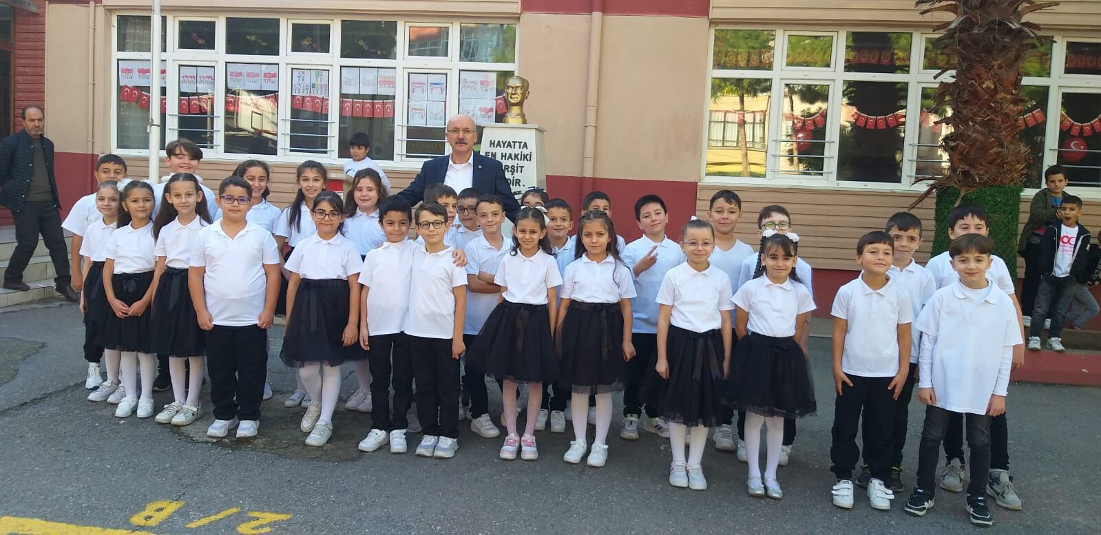 Bafra Mehmet Akif Ersoy İlkokulu’nda Cumhuriyet Coşkusu 17
