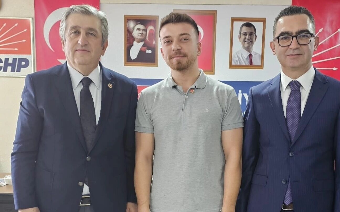 Bafra’da Chp'ye Yeni Üye Katılımları Devam Ediyor-1