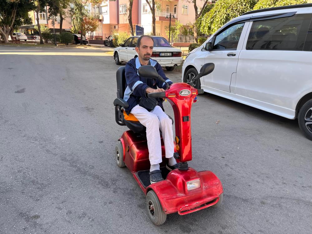 Depremzede Engelli Birey Dolandırıcıların Kurbanı Oldu 1
