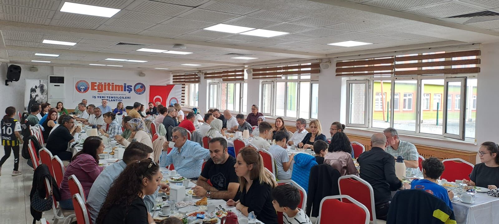 Eğitim İş'ten Bafra’da Kahvaltılı Buluşma Ömk Ve Eğitimde Güncel Sorunlar Masada (2)