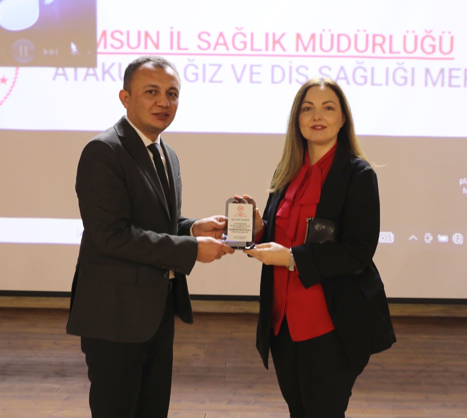 Müdür Uras'tan; Gereksiz İlaç Kullanımına Karşı Çağrı (2)