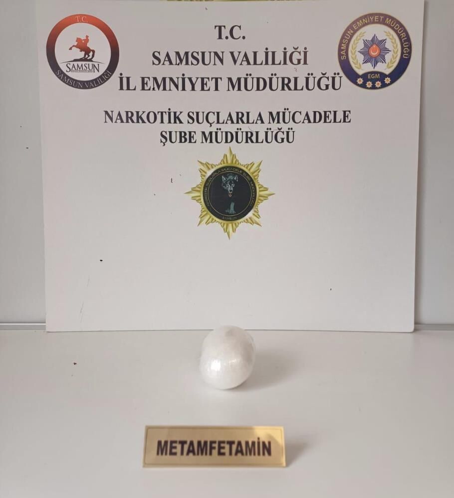 Samsun’da Metamfetami̇nle Yakalanan Şahis Gözaltina Alindi (1)