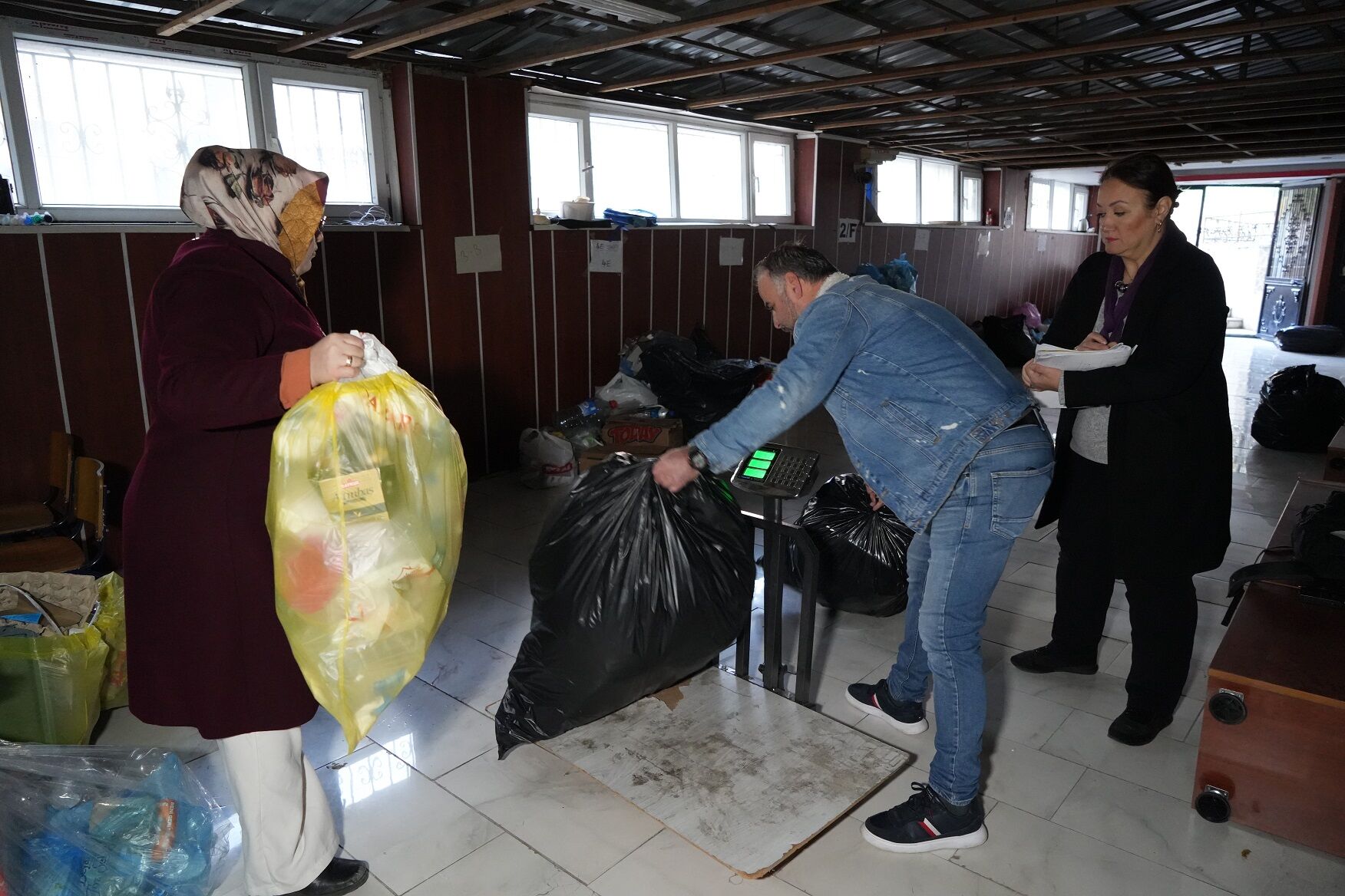 Samsun’da Sifir Atikta Örnek Okul Sakarya İlkokulu Yilda 10 Ton Atik Topluyor! (4)