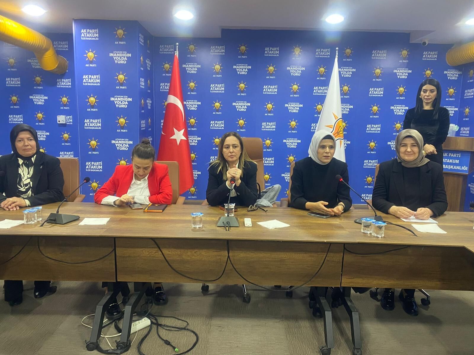 Ak Parti Atakum İlçe Kadın Kolları'nda Temayül Yoklaması (3)