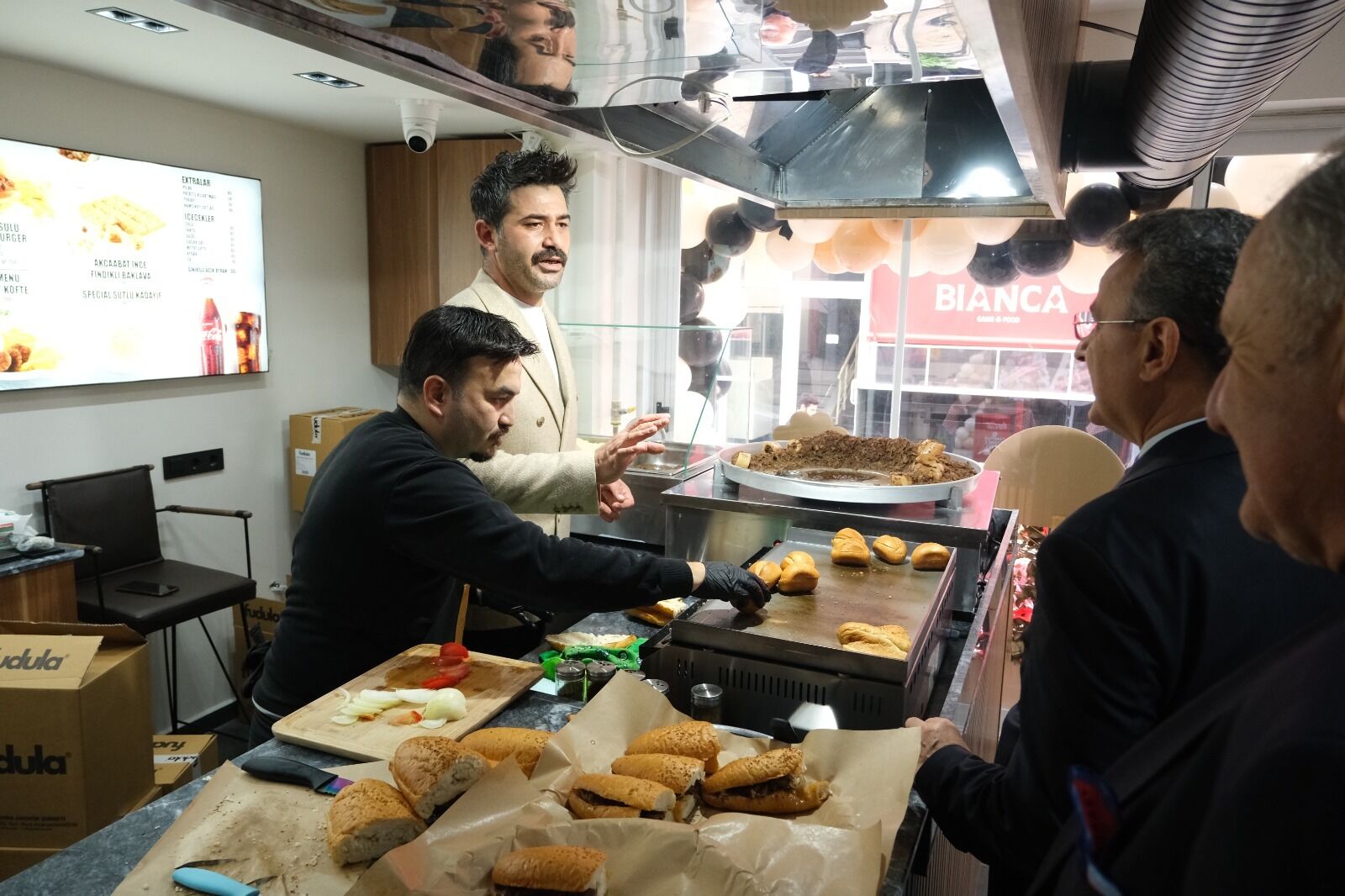 Atakum Kavurmacısı By Oğuzhan Yöresel Lezzetleri Samsun'a Taşıdı (8)