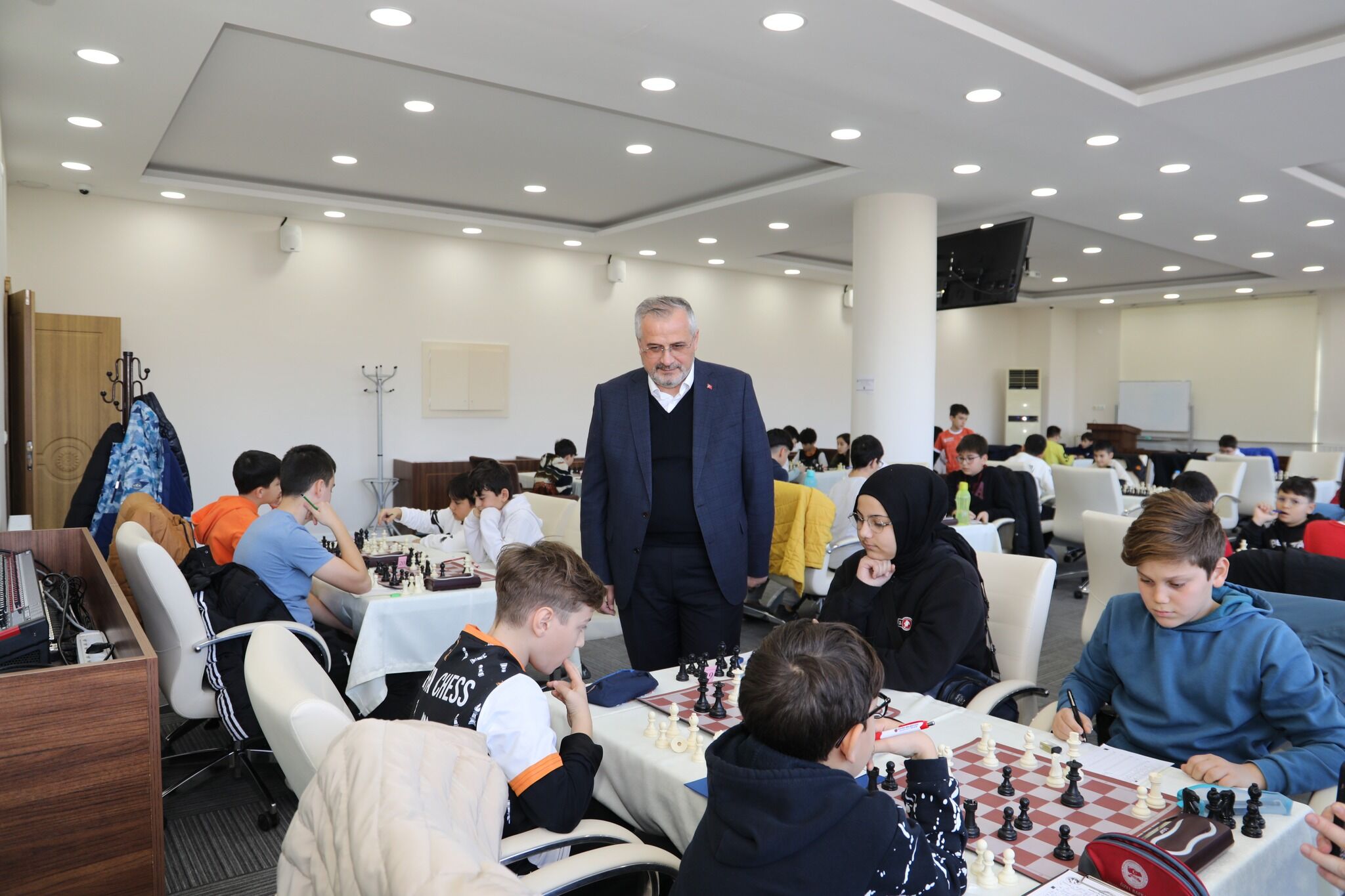 Bafra Belediyesi 4. Geleneksel Satranç Turnuvası Başladı (8)