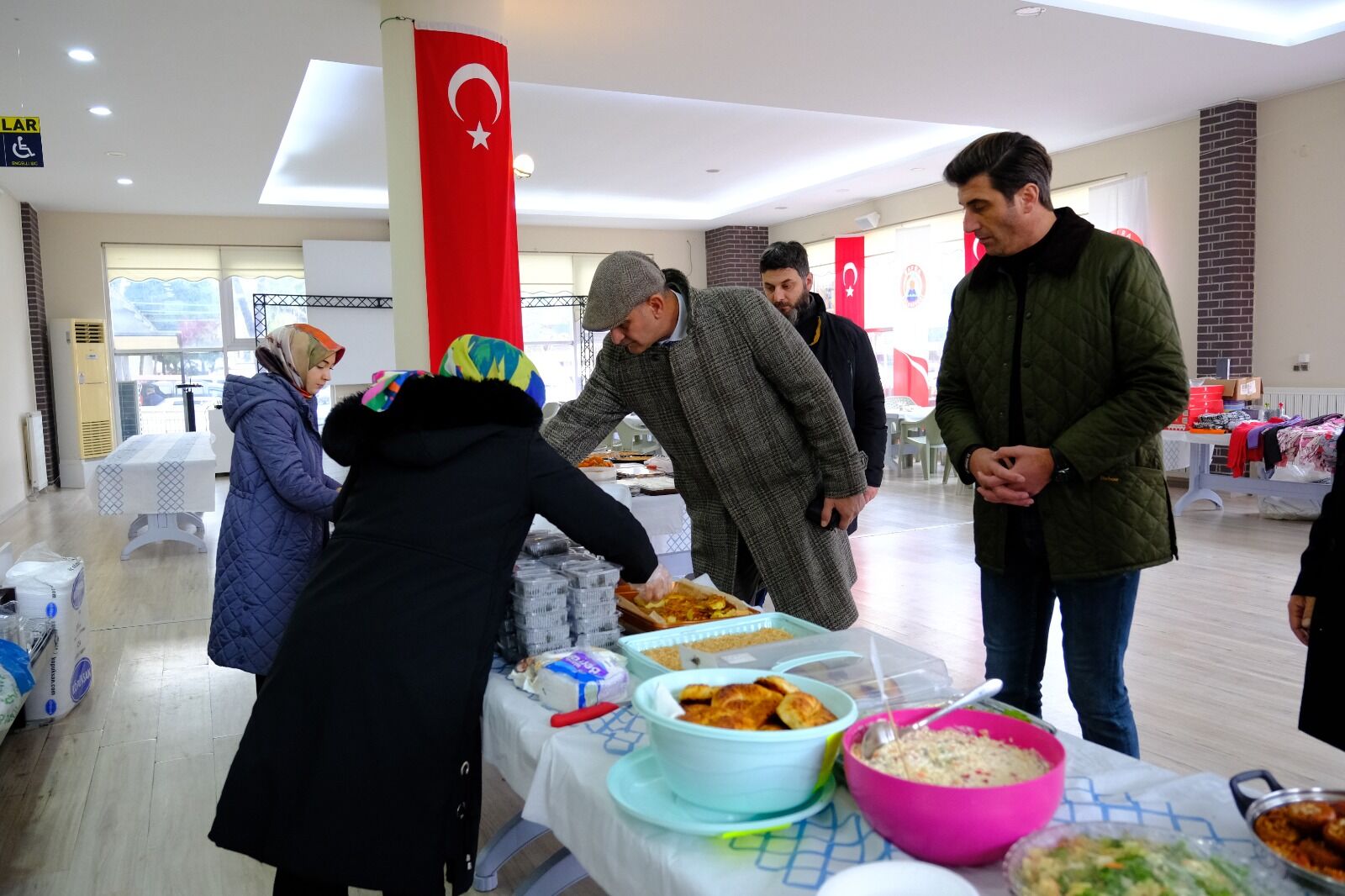 Bafra Ti̇caret Borsasi Başkani Tarik Erol'dan Fi̇li̇sti̇n'e Anlamli Destek (6)