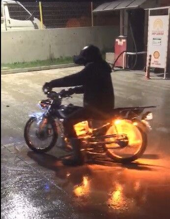 Bafra’da Drift Yapan Motosiklet Sürücüsü Ve Sahibine 58 Bin Tl Ceza (2)