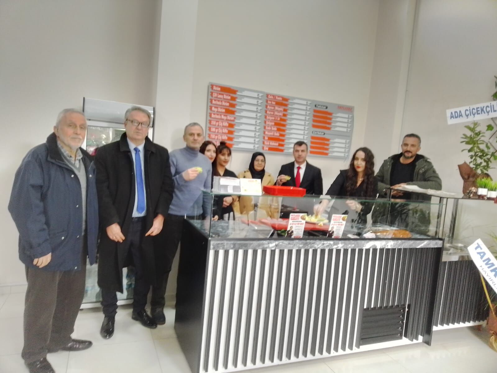 Bafra’da Tatlıses Çiğköfte’nin Açılışı Gerçekleştirildi (1)