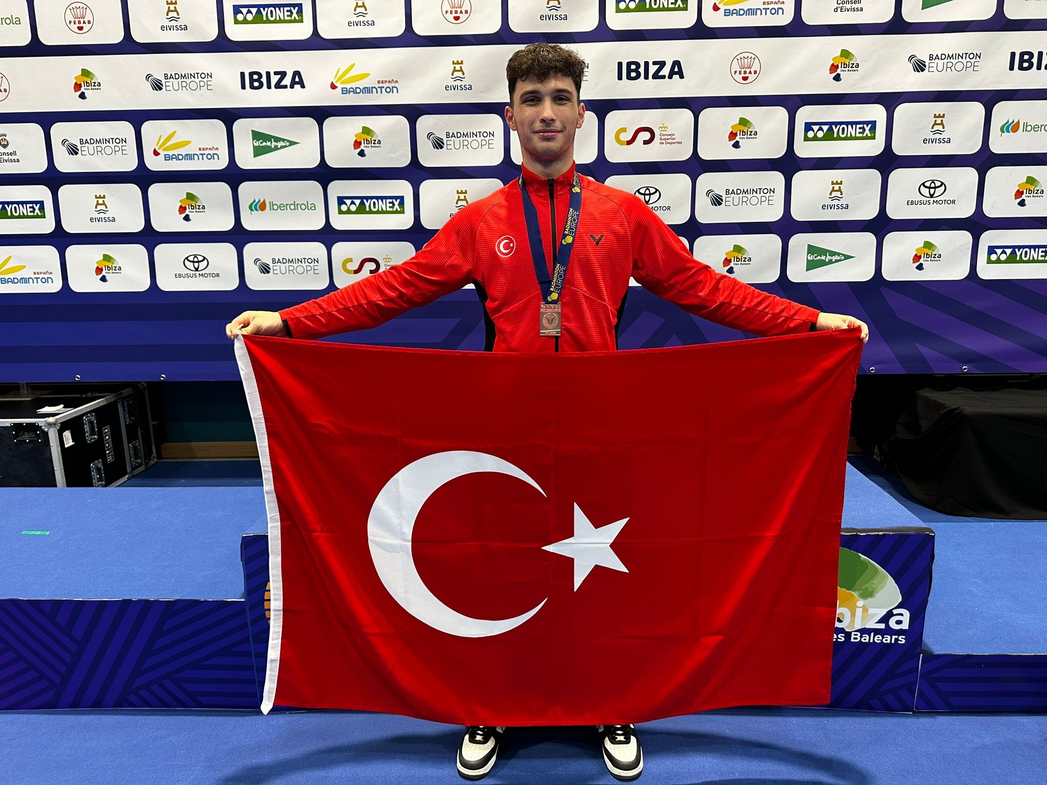 Bafra’dan Avrupa’ya Badminton’da Tarihi Zafer (1)-1