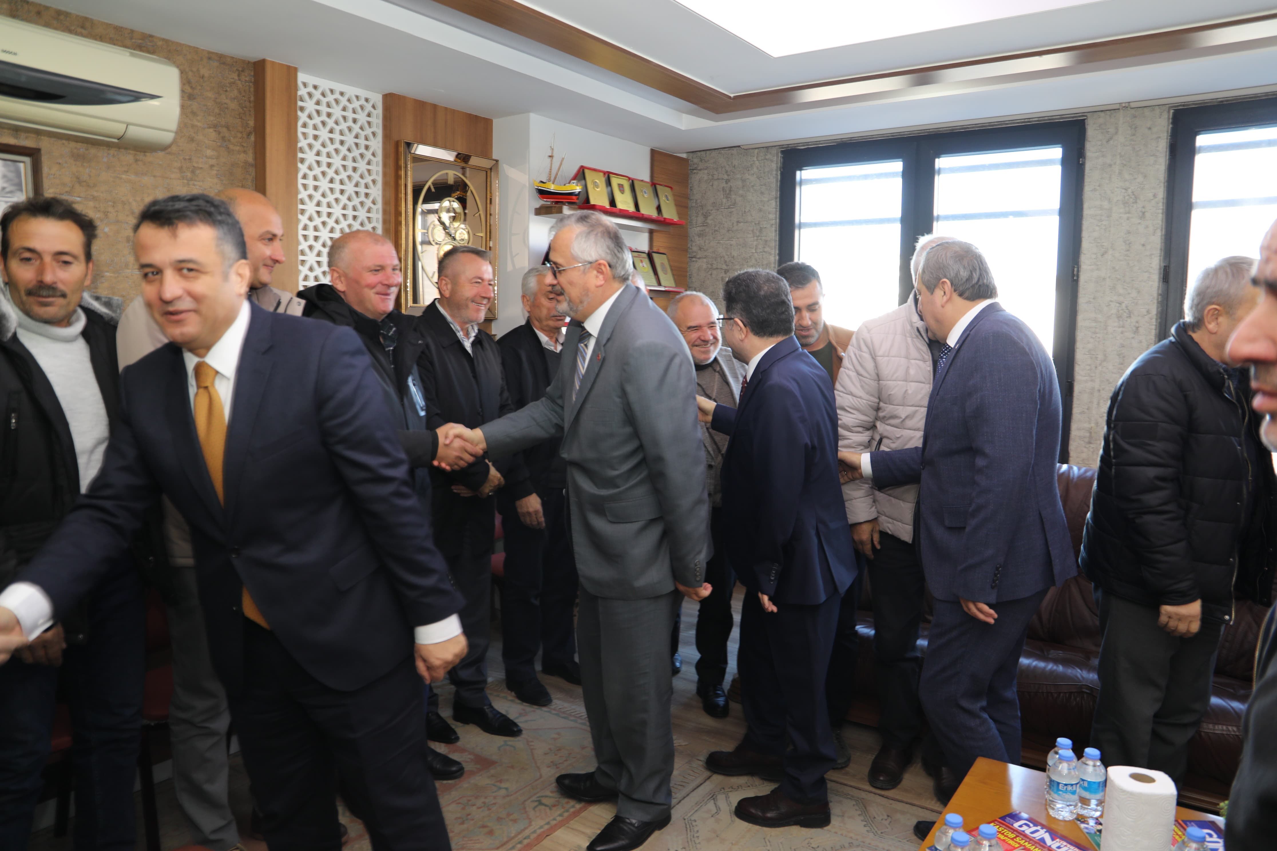 Başkan Halit Doğan’dan Bafra Şoförler Odası’na Ziyaret (8)