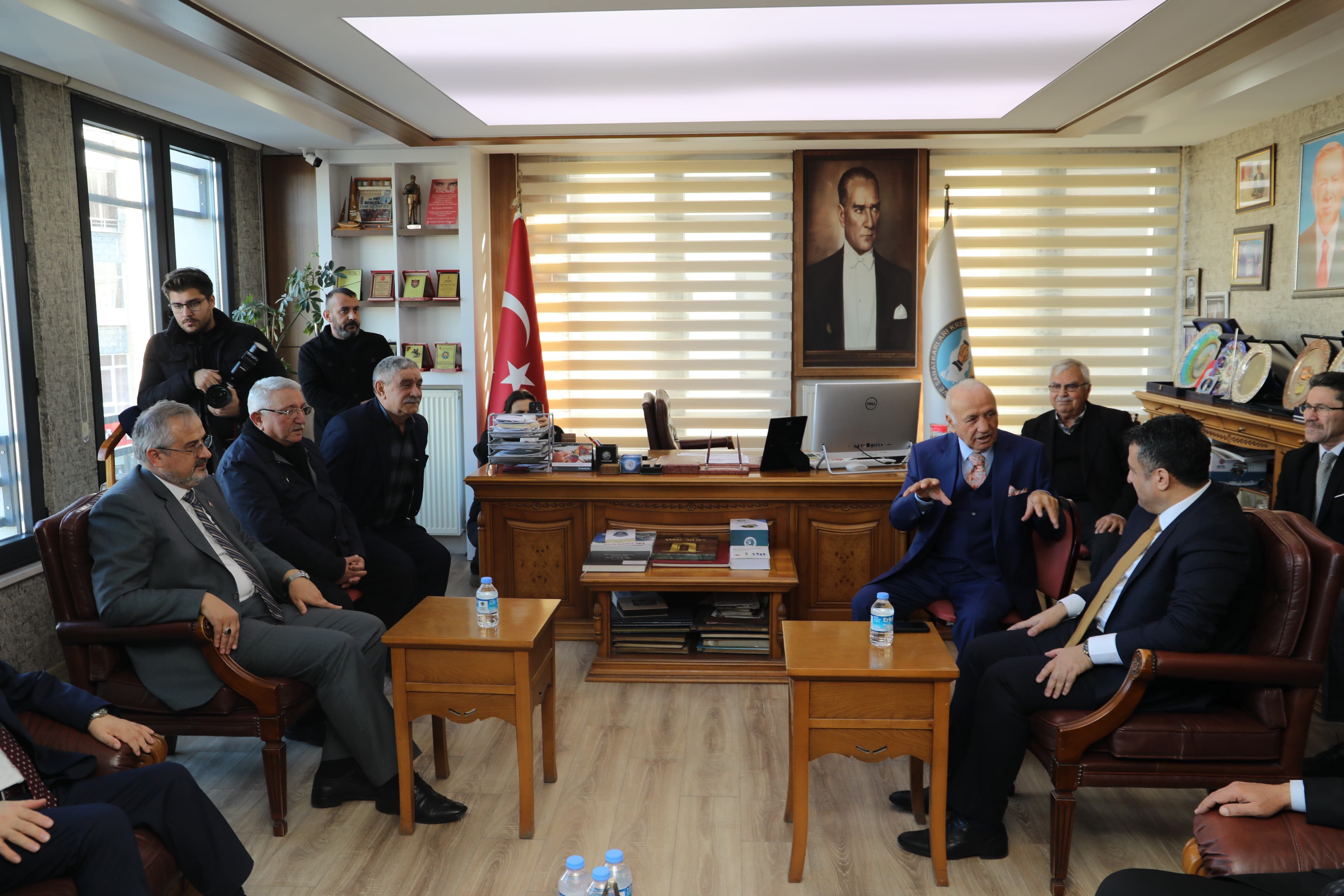 Başkan Halit Doğan’dan Bafra Şoförler Odası’na Ziyaret (9)