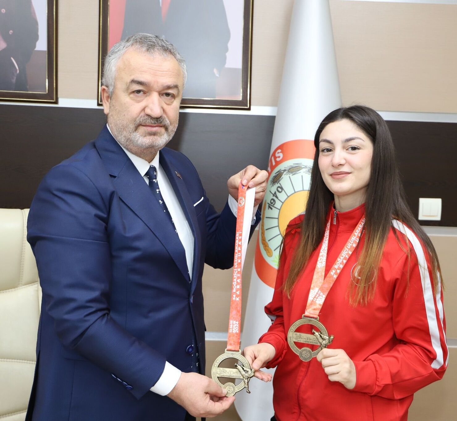 Başkan Topaloğlu’ndan 19 Mayıs’ın Başarılı Sporcularına Tebrik (1)
