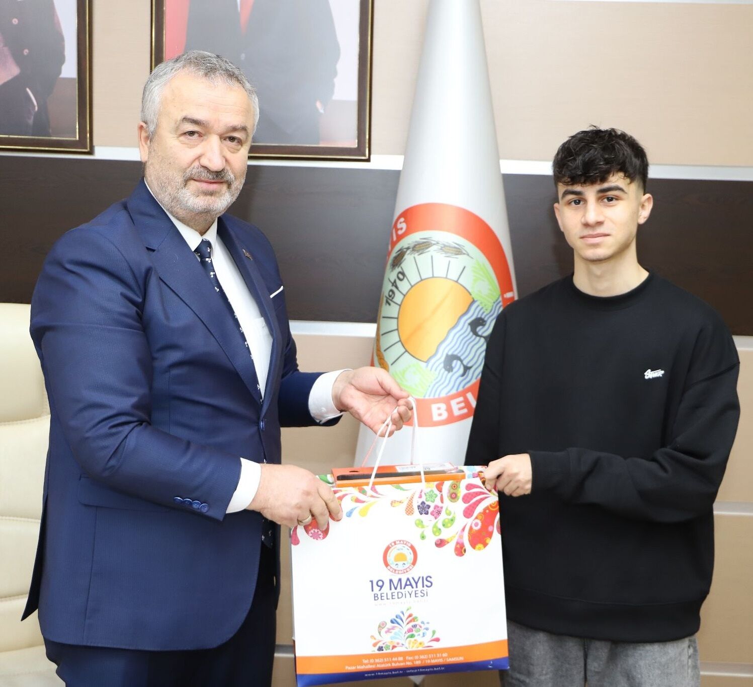 Başkan Topaloğlu’ndan 19 Mayıs’ın Başarılı Sporcularına Tebrik (5)