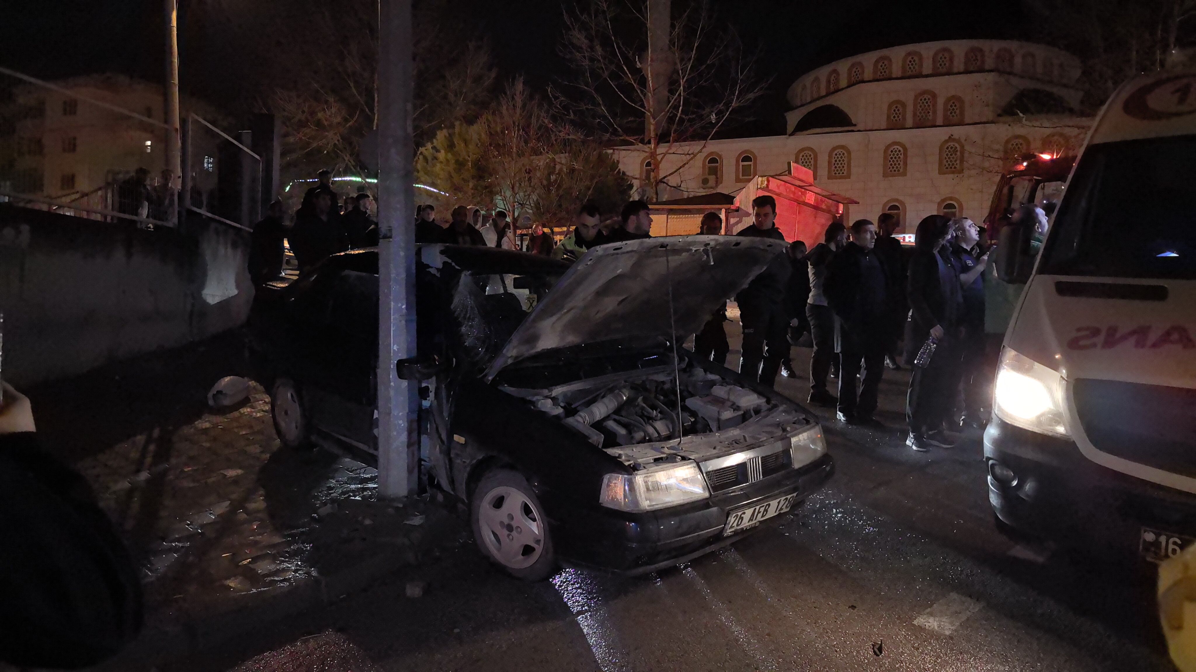 Bursa'da İki Otomobilin Çarpıştığı Trafik Kazasında 1 Yaralı 2