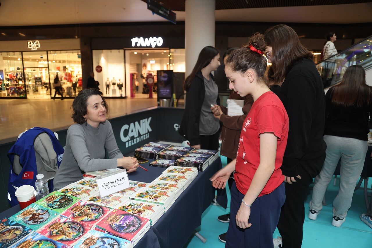 Canik Çocuk Kitapları Günleri Devam Ediyor (1)