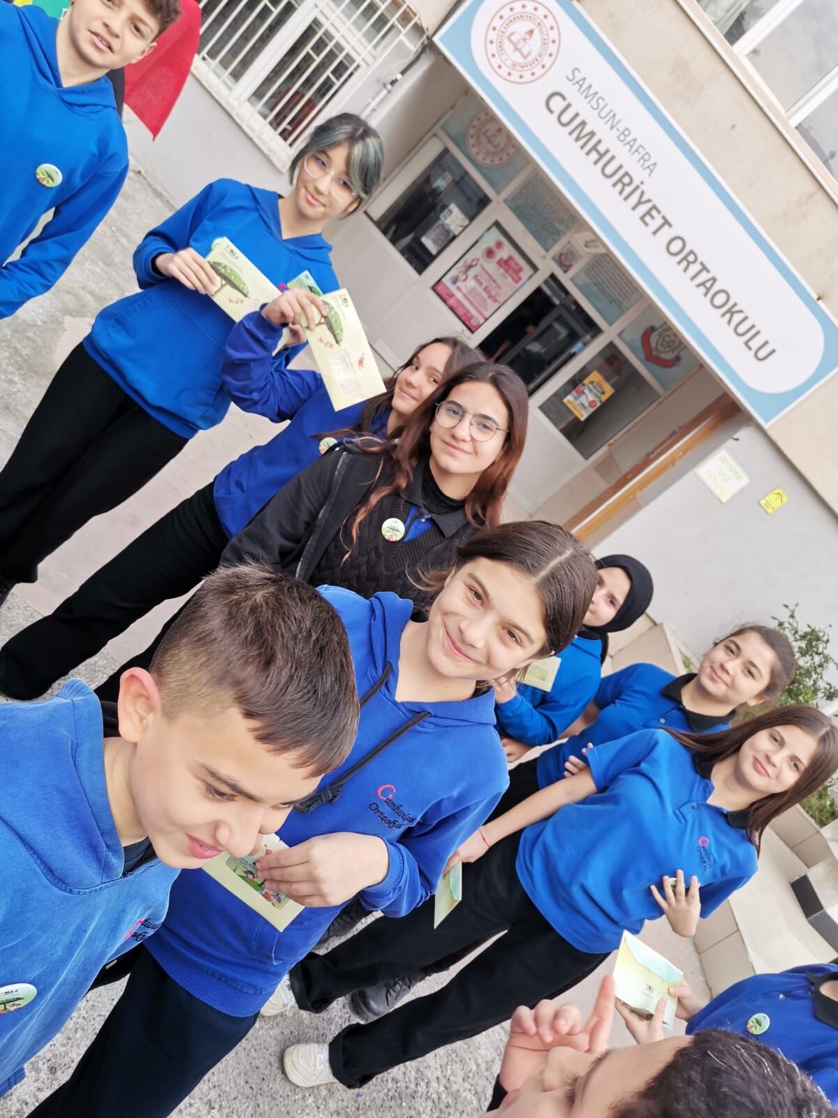 Cumhuriyet Ortaokulu Tema Gönüllüsü (20)