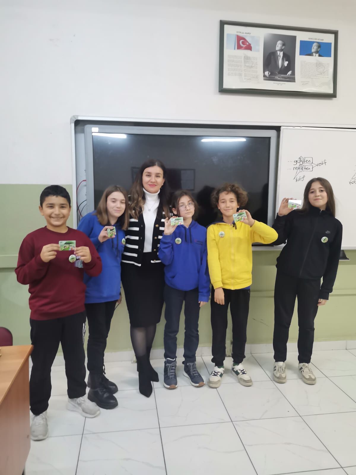 Cumhuriyet Ortaokulu Tema Gönüllüsü (5)