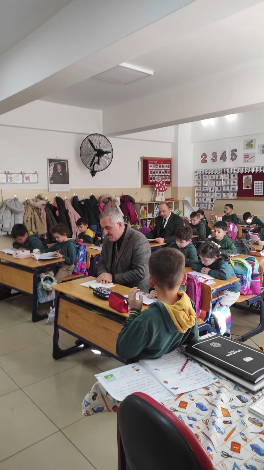 Farkımız Okumak Olsun Projesi İsmet İnönü İlkokulu’nda Başladı (6)