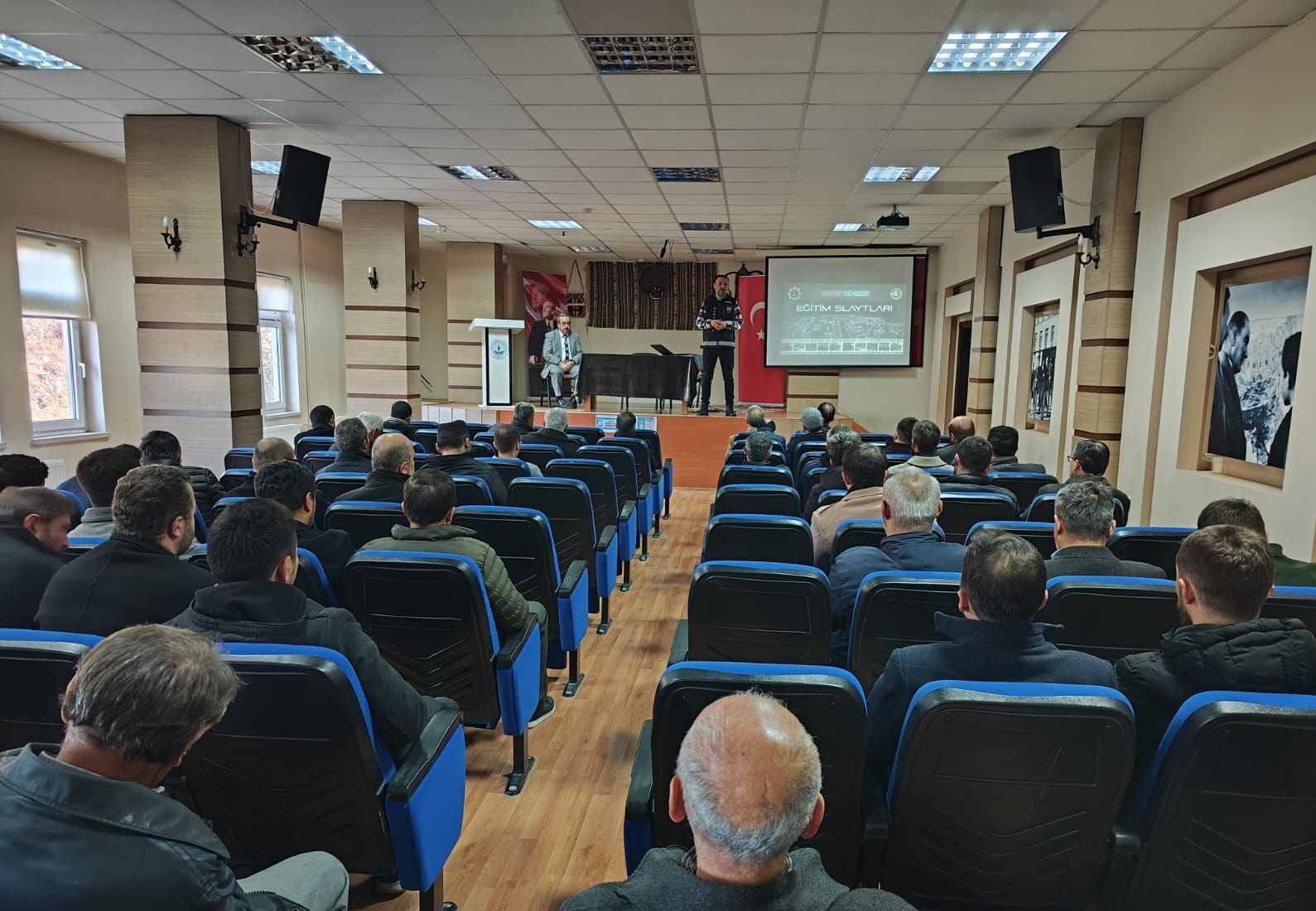 Kavak’ta Din Görevlilerine Uyuşturucuyla Mücadele Eğitimi (1)