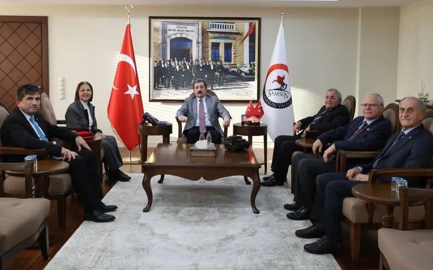 Ki̇mya Mühendi̇sleri̇ Odasi’ndan Vali̇ Tavli’ya Teşekkür Zi̇yareti̇ (1)