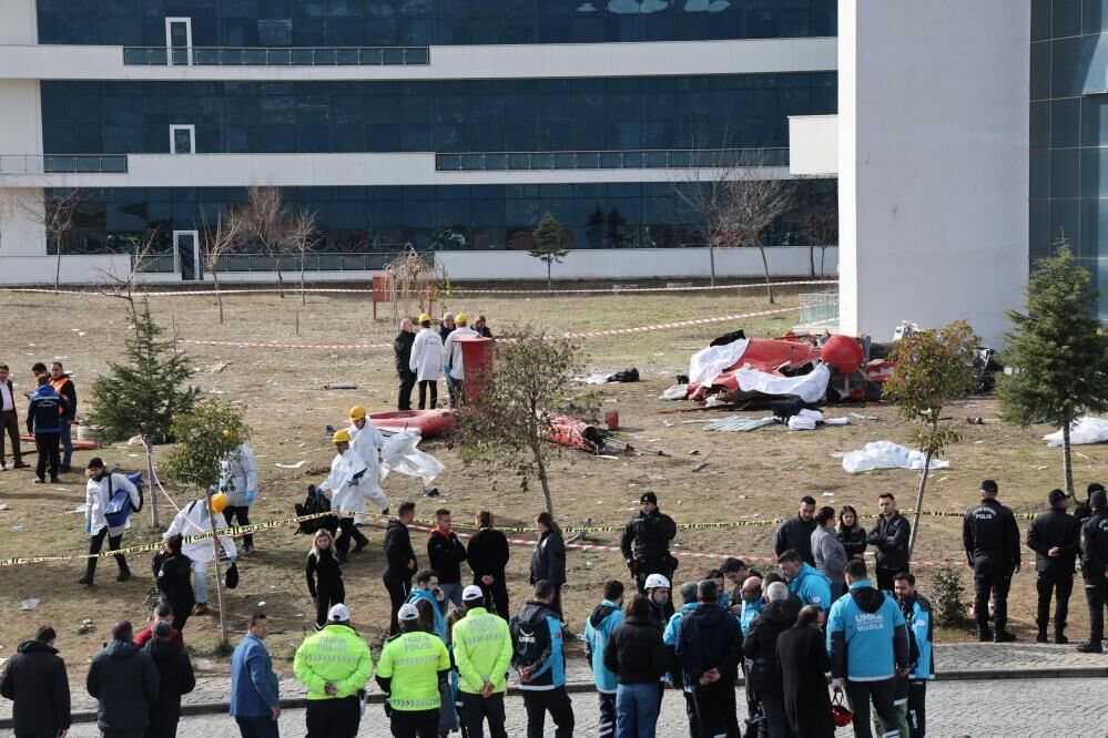 Muğla’da Ambulans Helikopter Faciası 4 Can Kaybı, Bakan Memişoğlu'ndan İlk Açıklama! (2)