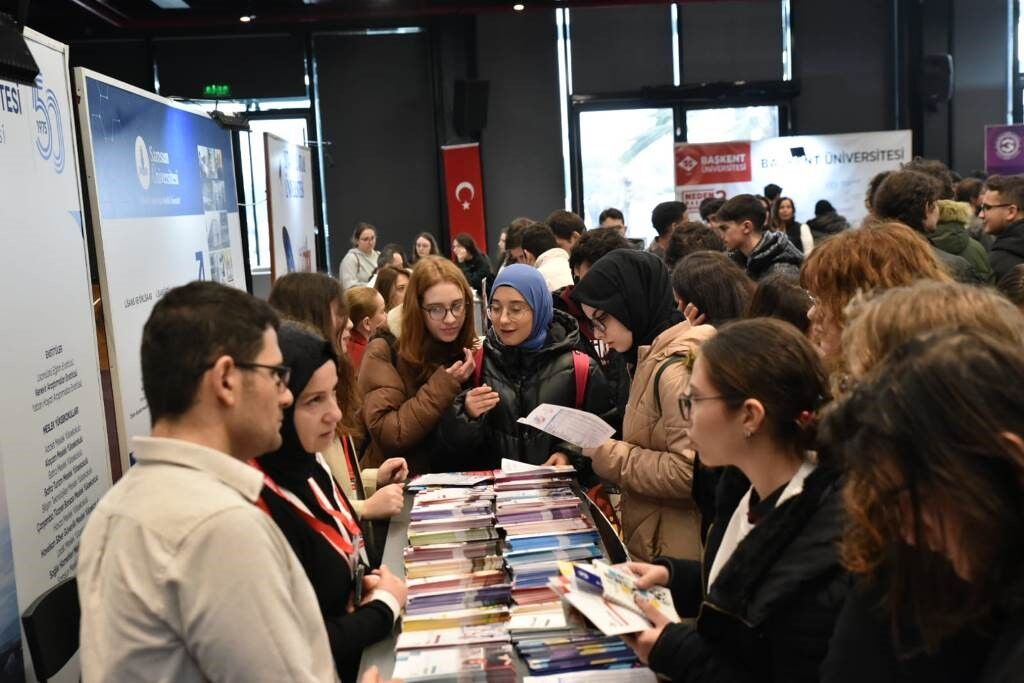 Omü, 8. Samsun Üniversite Tanıtım Günleri’nde Adaylarla Buluştu 3