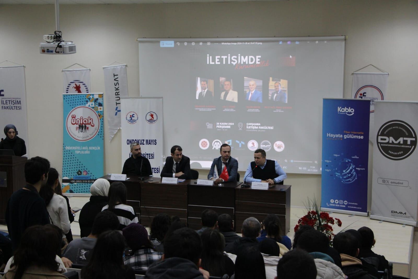 Omü'de İletişimde Kurumsallık Paneli (2)