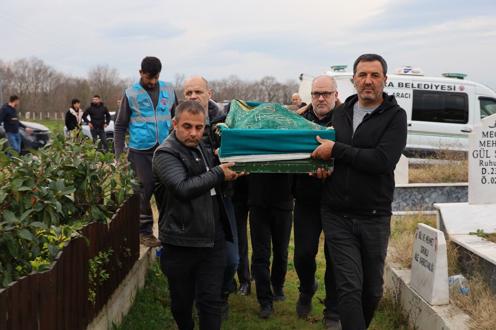 Raife Bıyık Özdemir Dualarla Uğurlandı (7)