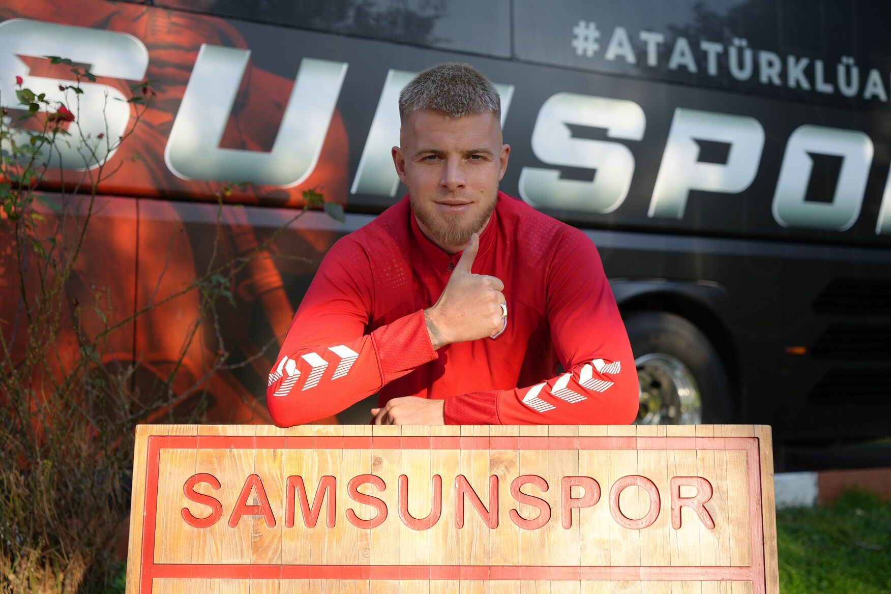 Rick Van Drongelen Süper Lig'in En Tehlikeli Forveti Victor Osimhen (1)