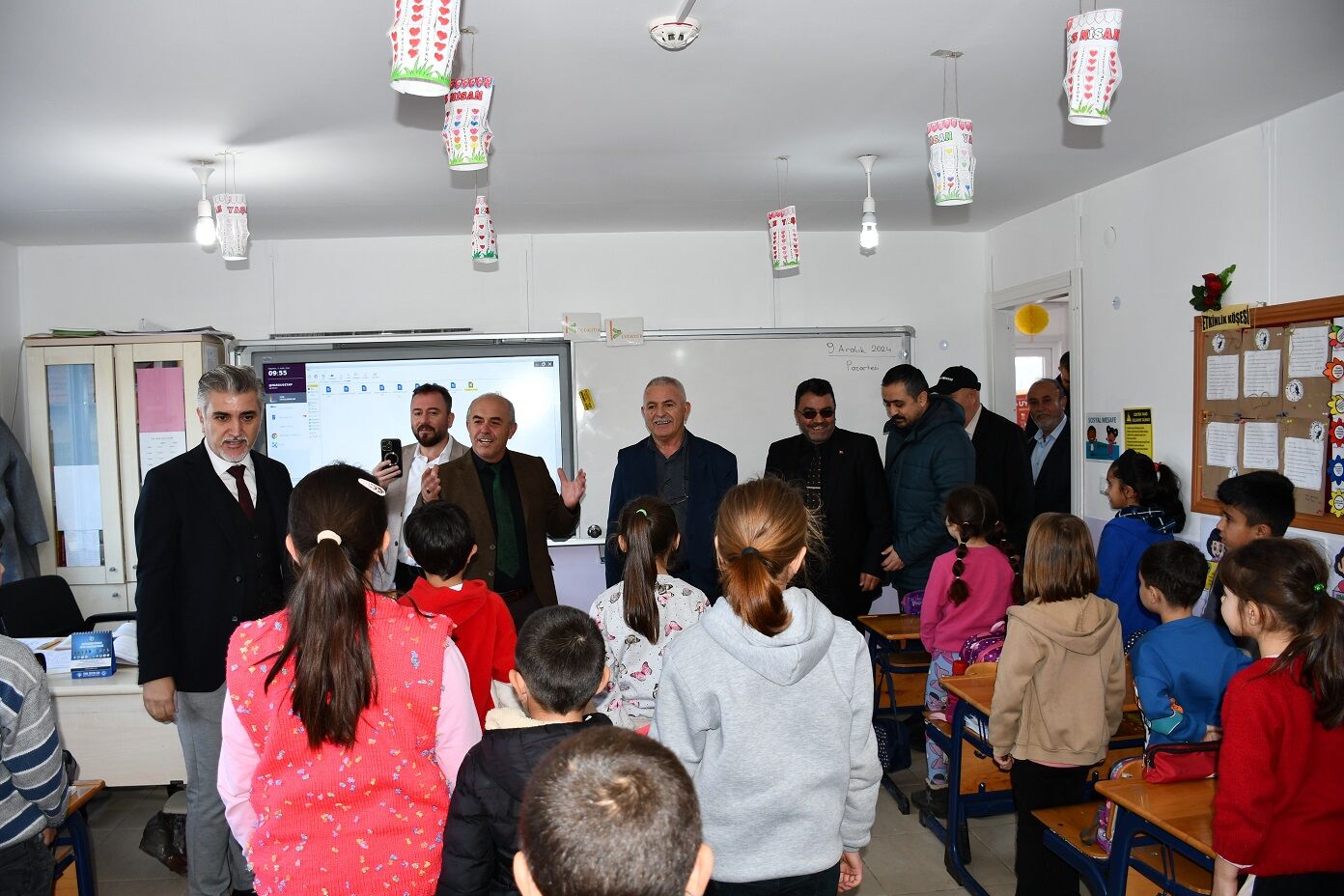 Sakarya Samsunlular Derneği’nden ''Gurbetten Sılaya Çocuklar Üşümesin!'' Projesi (2)