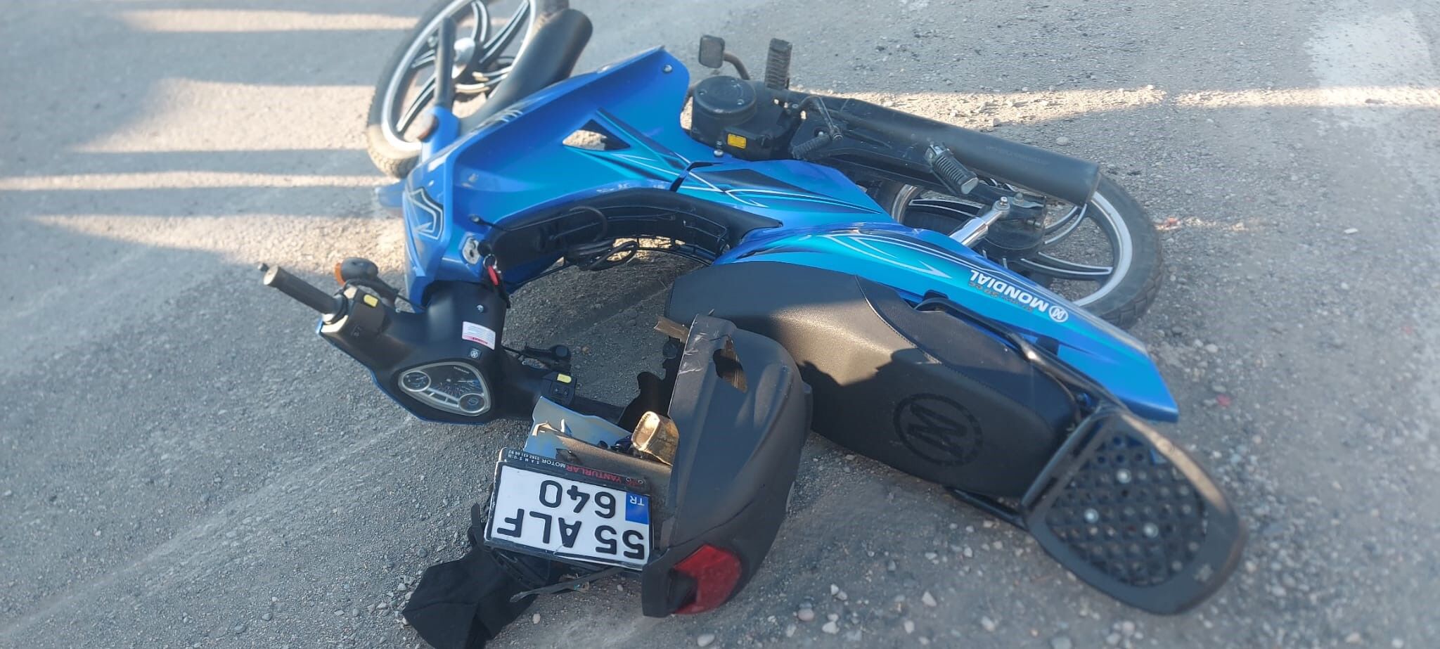 Samsun Çarşamba'da Kamyonet Motosi̇klete Çarpti 1 Yarali (2)