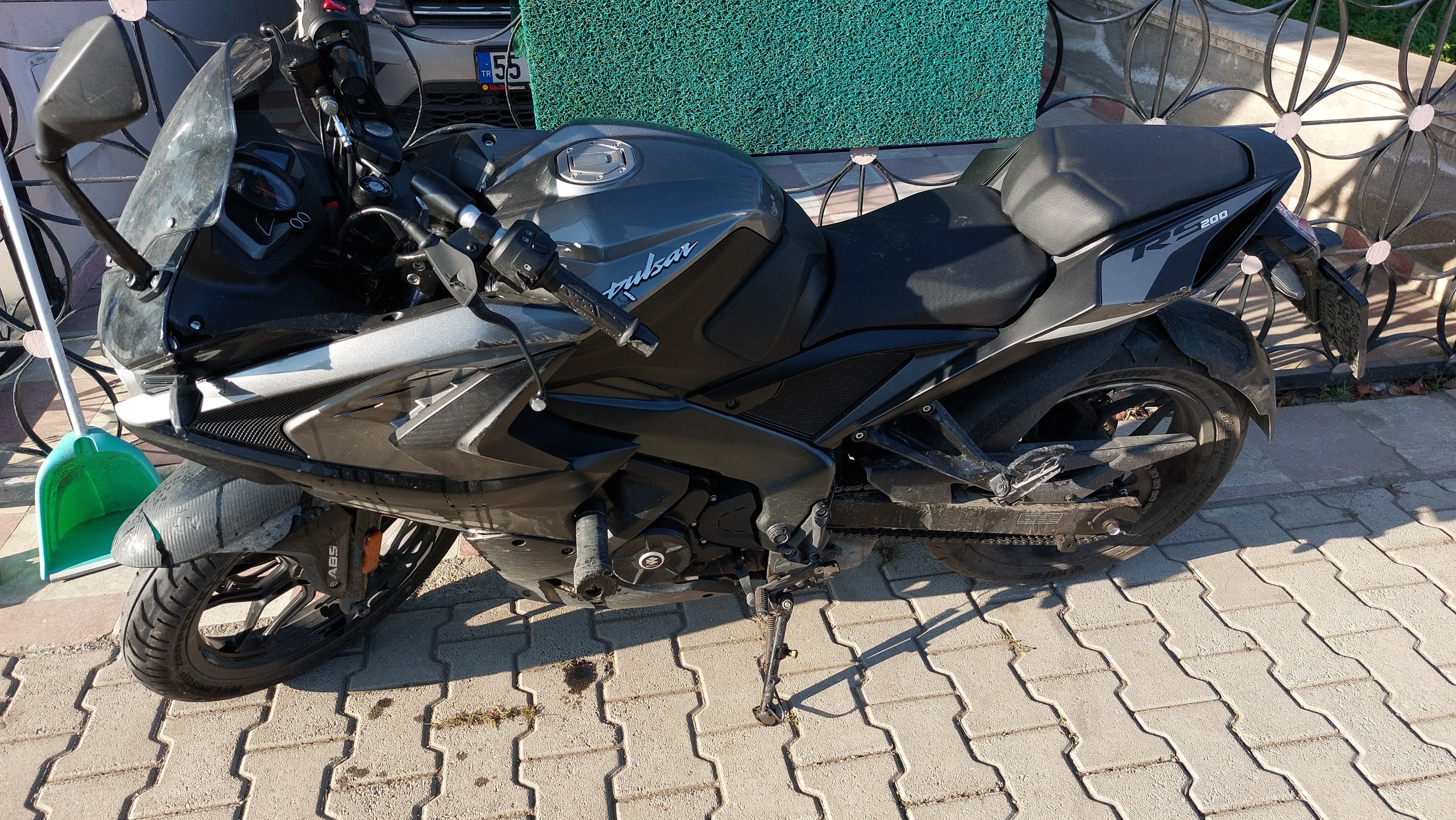 Samsun'da 2 Motosi̇klet Çarpişti 2 Sürücü Yaralandi (3)