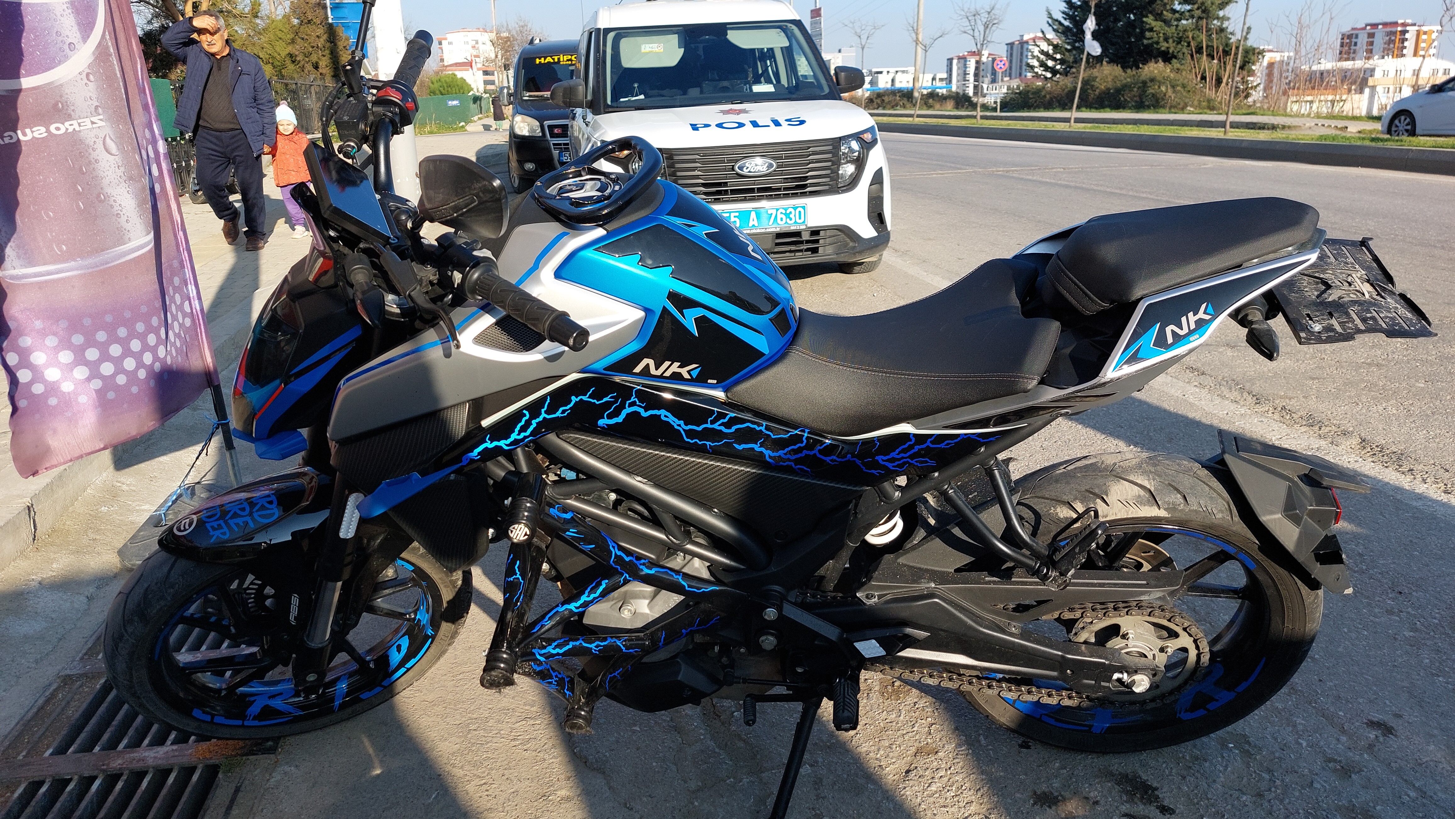 Samsun'da 2 Motosi̇klet Çarpişti 2 Sürücü Yaralandi (4)