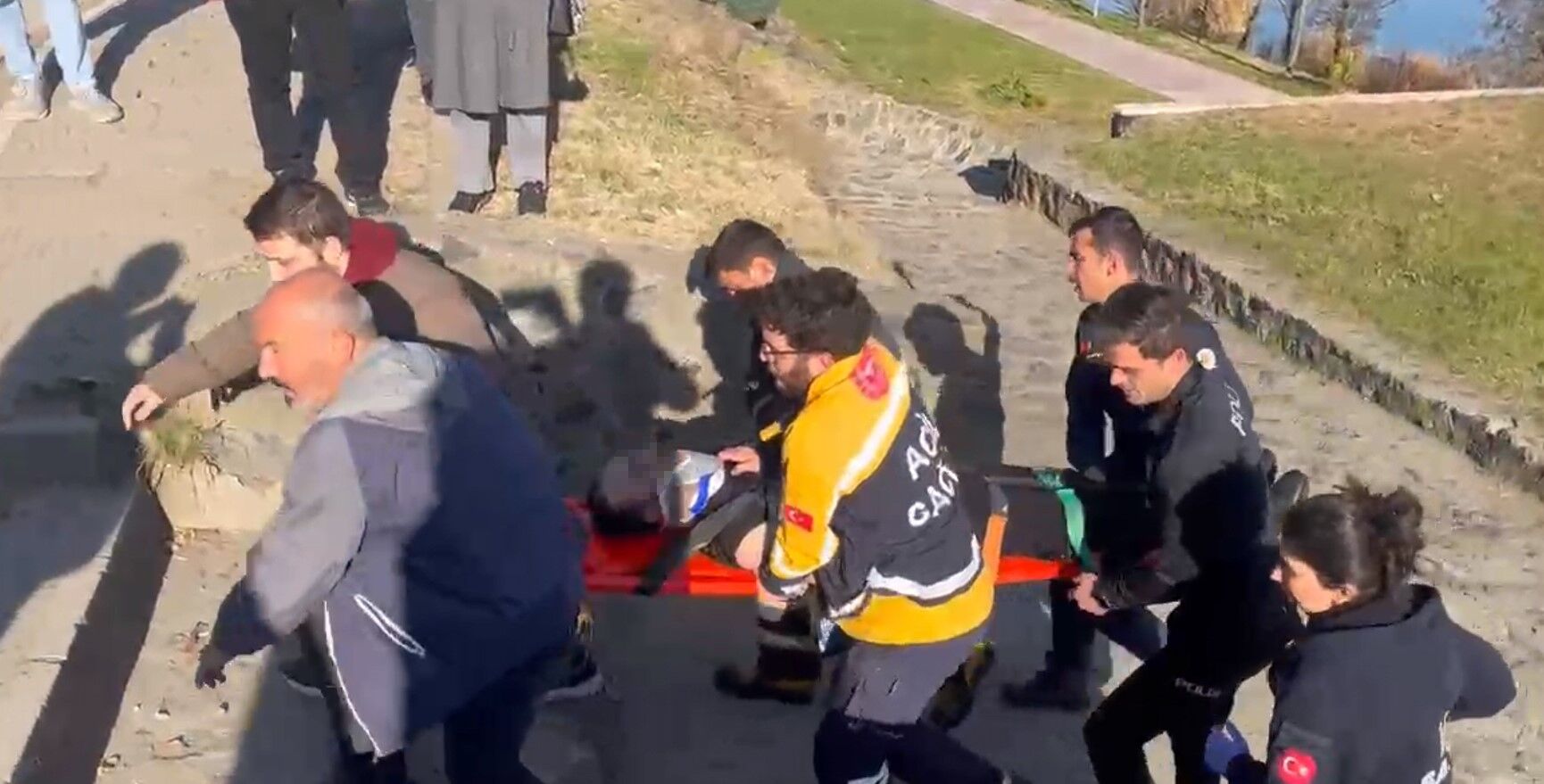 Samsun'da Bir Şahıs Yeşilırmak'tan Atladı (4)