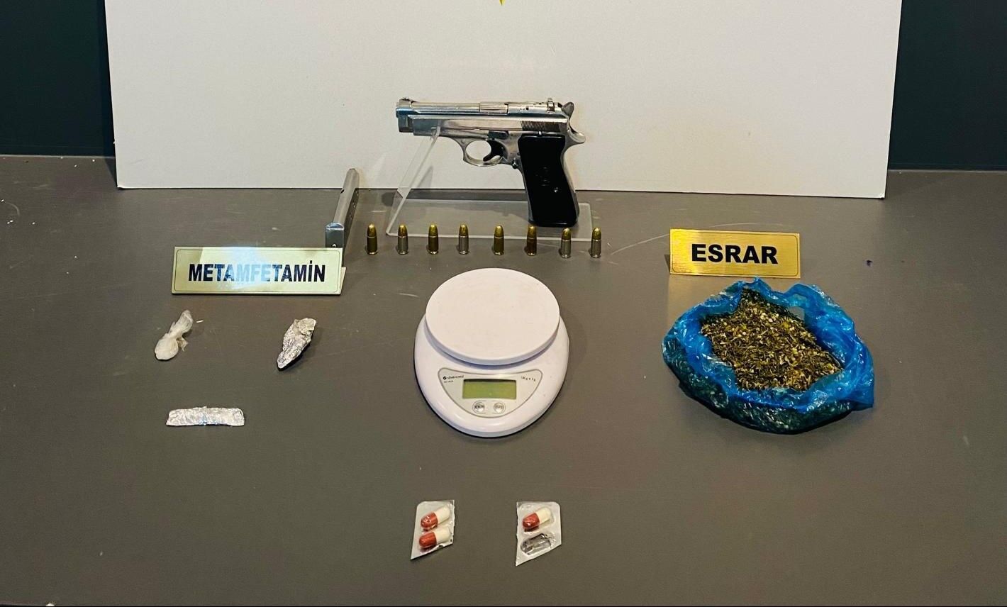 Samsun’da Dev Operasyon 3 Kişi Gözaltına Alındı! (2)